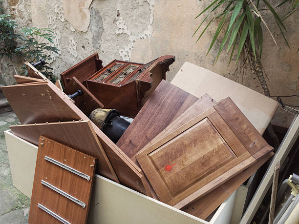Best Commercial Junk Removal  in Lakewood, OH